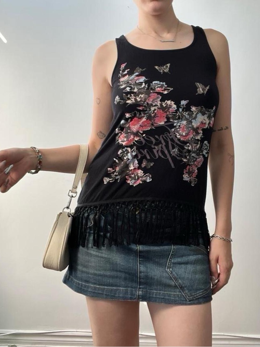 Size Small Boho Fringed Graphic Tank Top